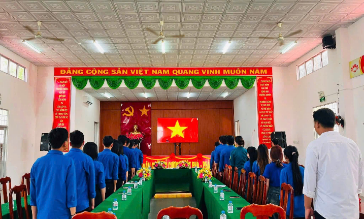 Tuổi Trẻ Long Hữu tổ chức Lễ chào cờ “Tôi yêu tổ quốc tôi” gắn với sinh hoạt chính trị kỷ niệm 81 năm Quốc khánh nước cộng hoà XHCN Việt Nam (02/9/1945-02/9/2026).