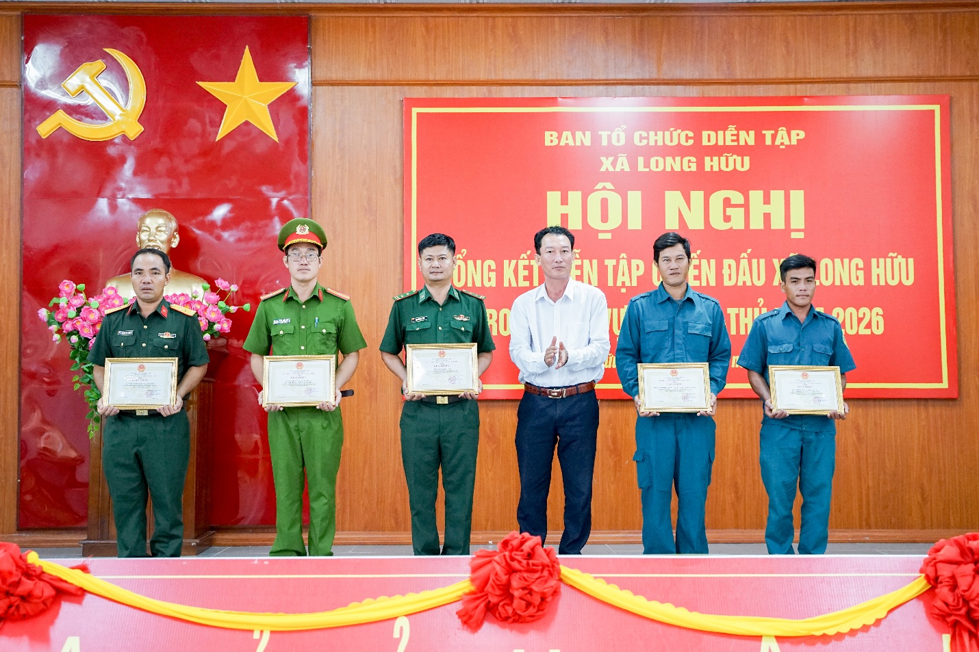 Xã Long Hữu tổng kết diễn tập chiến đấu trong khu vực phòng thủ năm 2026